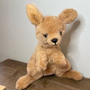 Vintage Brown Kangaroo Plush Firmly Stuffed Animal Well Made Toy Carnival Toy